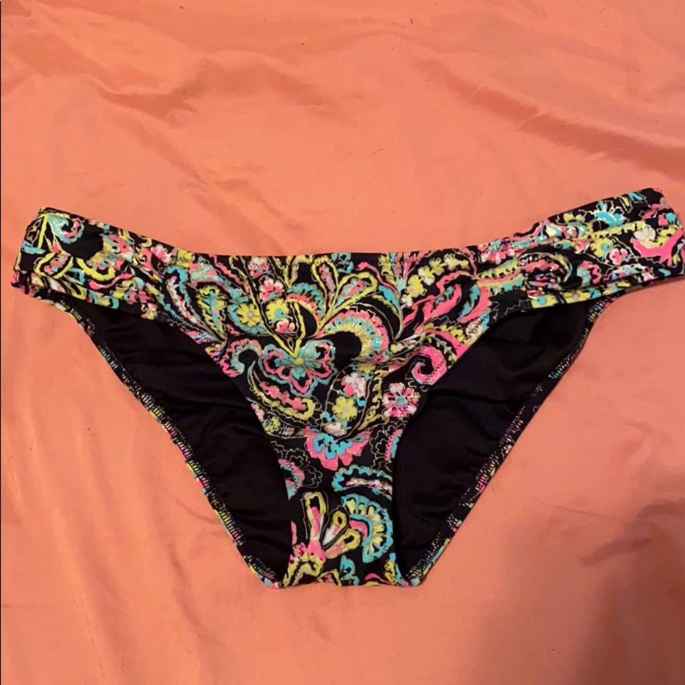 VS bikini bottoms